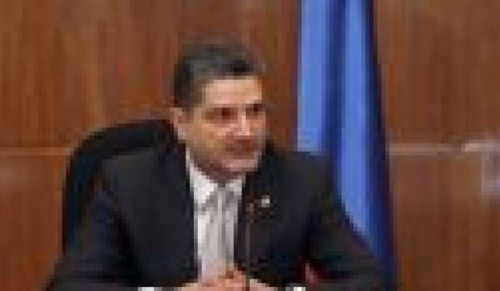 48ef557e04ba72d2e72e7dd40e8d3005