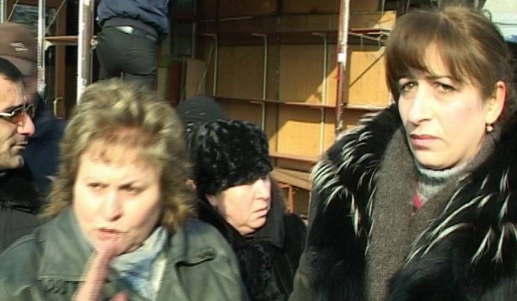 8460ffed65505d1e74bd4bdef1f1e09d