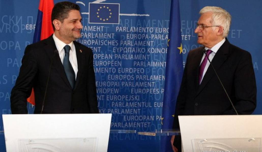 a87509ef5bd23ff22dbbb5637ca12211