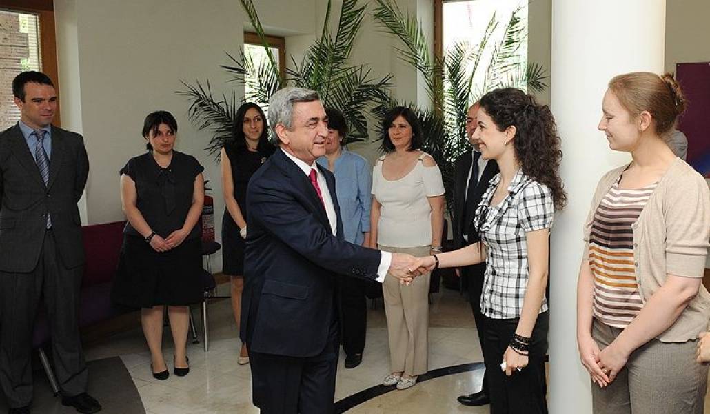 cc2008e484b8abbd9ba8d3a21265ce6b