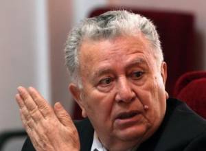 Число ученых уменьшилось