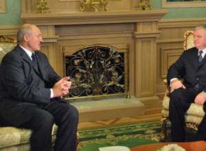 Лукашенко принял Налбандяна