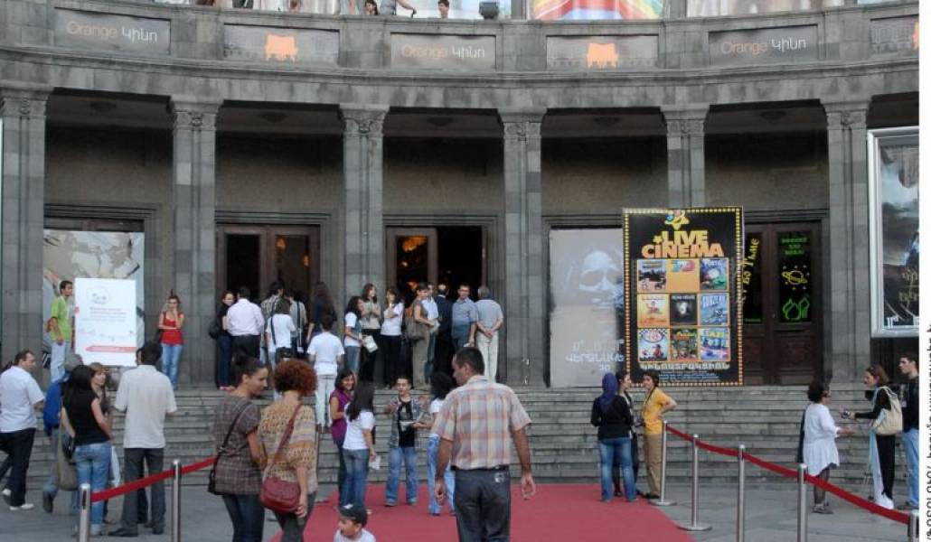 b9a37747e9d6a6354cf936e6370e3621