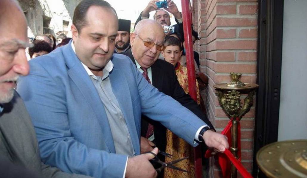 e294d6a8df90de771ab04e2fdb49fa2c