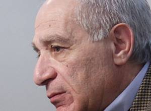 Хочет присоединиться к структуре Ара Абраамяна