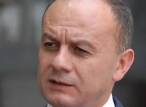 Министр обороны тоже предупредил