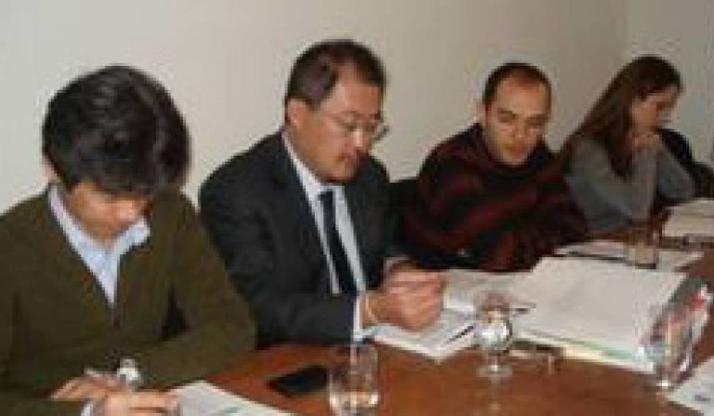 e7ebcee07e5edead78996d3822d0eb54