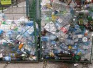 В общинах будут установлены прозрачные баки