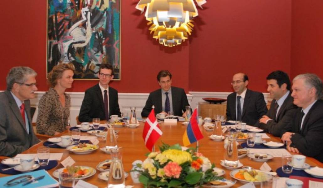 74baeab0a3348773f12055d1ebcb78d6