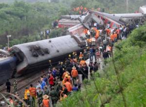 Коровы перевернули поезд