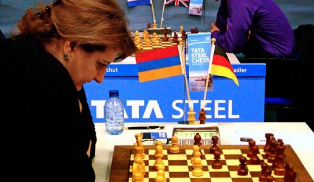 752a43de04ae58026e6453329b75d180