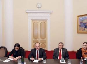 США профинансируют?