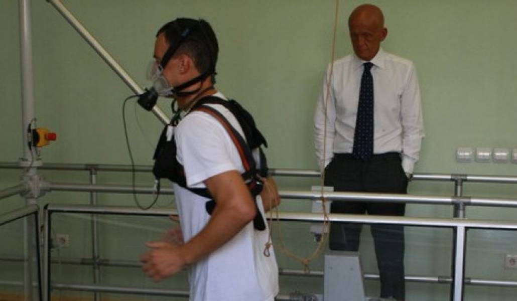 b1ebe650b9953fcb38c0e83c84686fa6