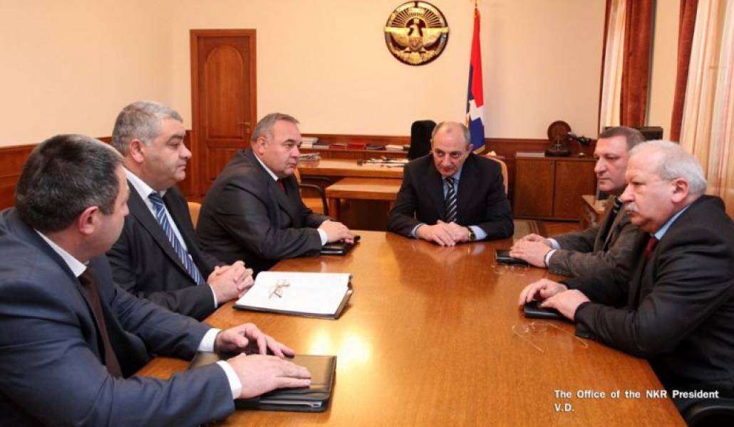 ee1efdabc9fbeaf608e37f36808885e0