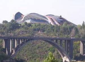 Самоубийство в Ереване