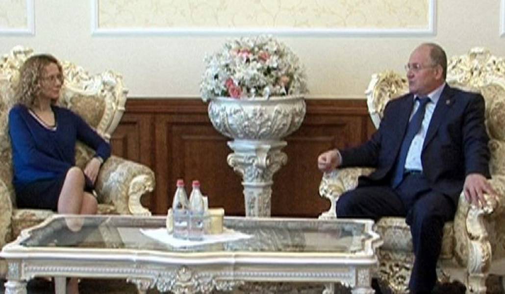 7f4a036ba521b93cff6b8ccff6a653fb