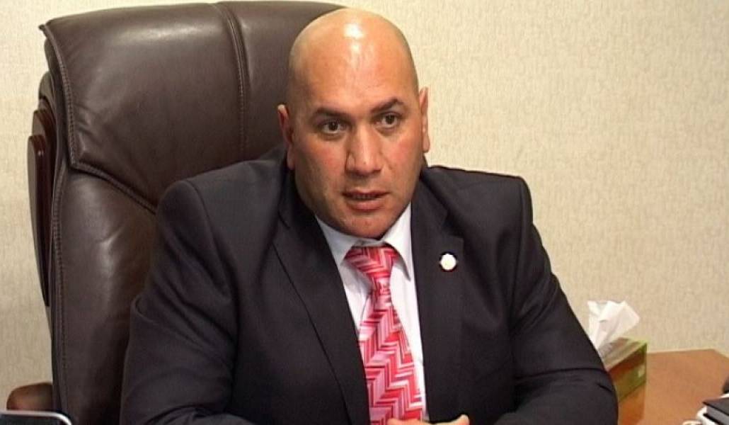 00ab593bbfac2d11b7a3029f91c703cd