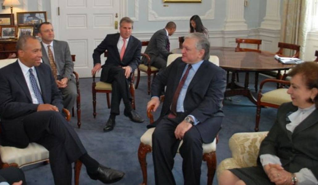 8212b5dde7ab562ac146ba4558587a84