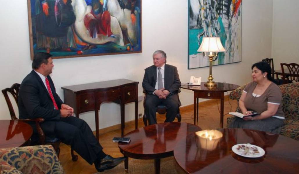 3e59be5b5d44af0a57cee24778b377fe