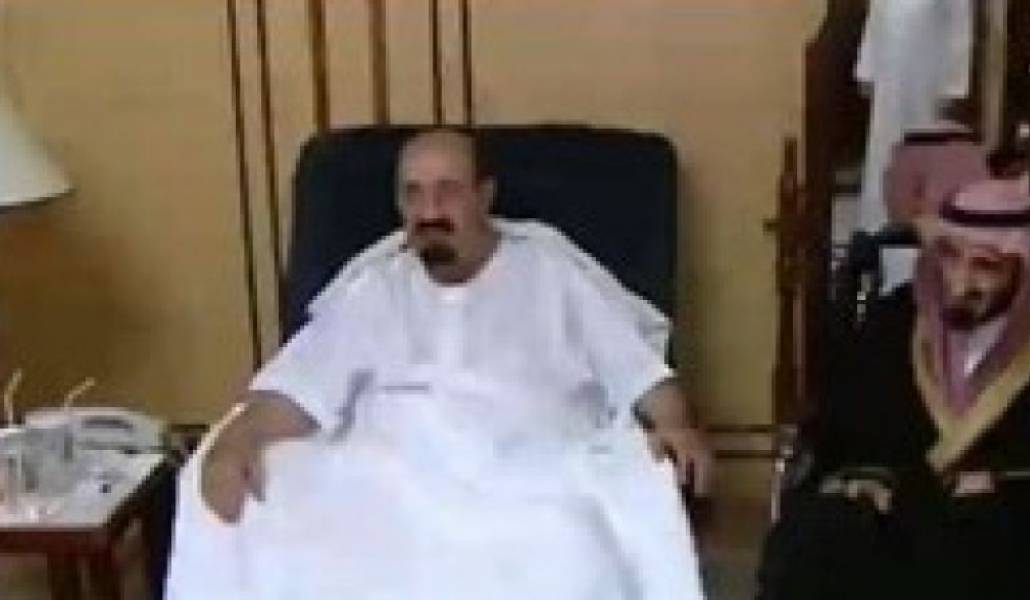 fdb73c9921318d4ffc4bb71e8749e832