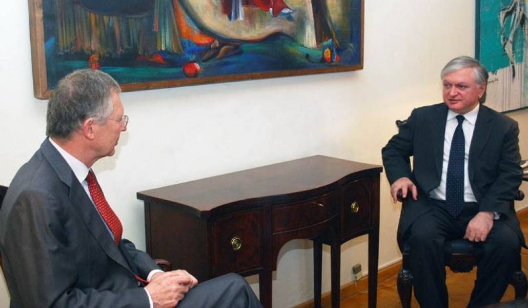 2756d33bb334d2749801b1633e63310b