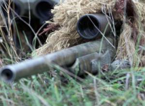 В результате выстрела с азербайджанской стороны