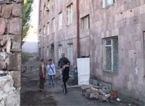 «Они нас приватизировали вместе со зданием»