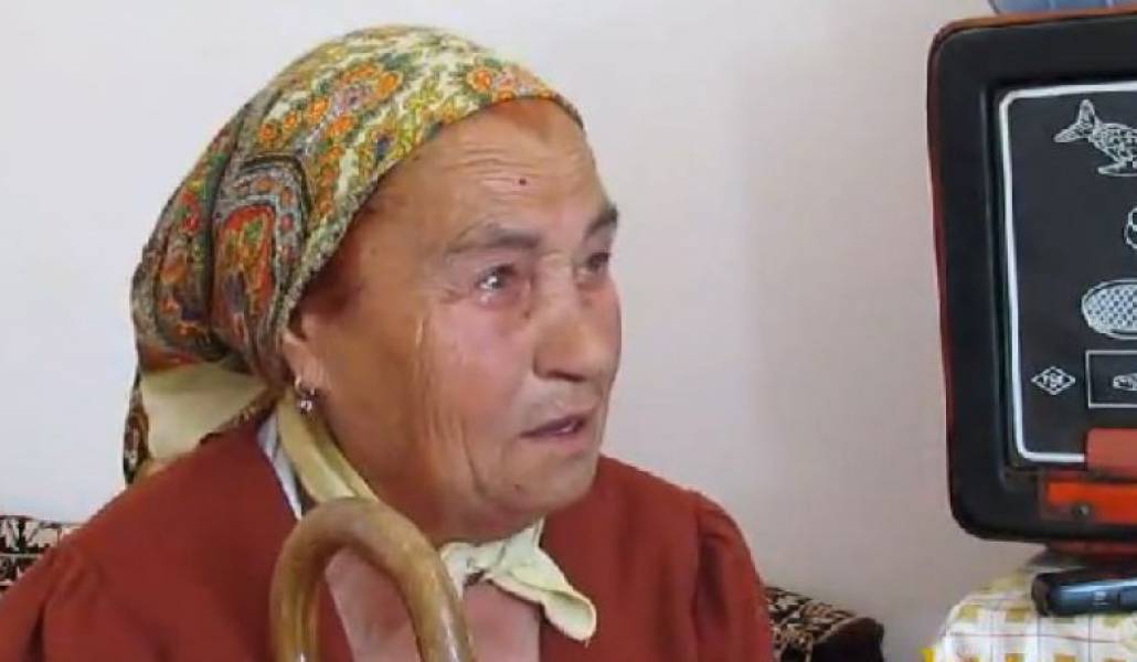 bfa8e1de66669a489ed20d3d2390539b