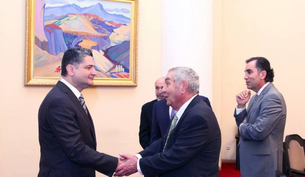 b8a115a669a33857c4bb59c9439524fe