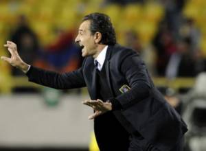 Монтоливо высказался в защиту тренера Чезаре Пранделли