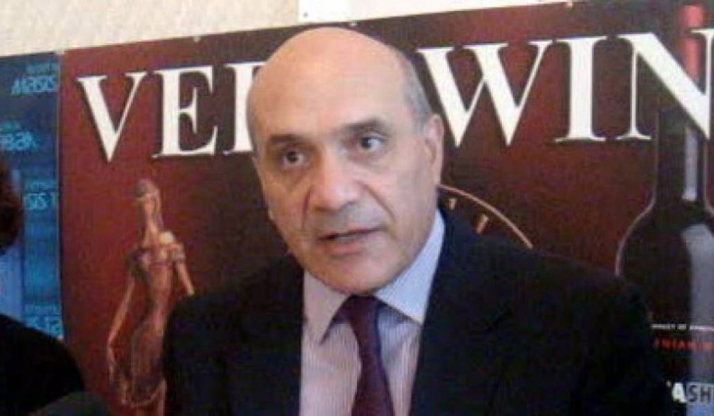 7659cff985c837a841e21199e9b425de