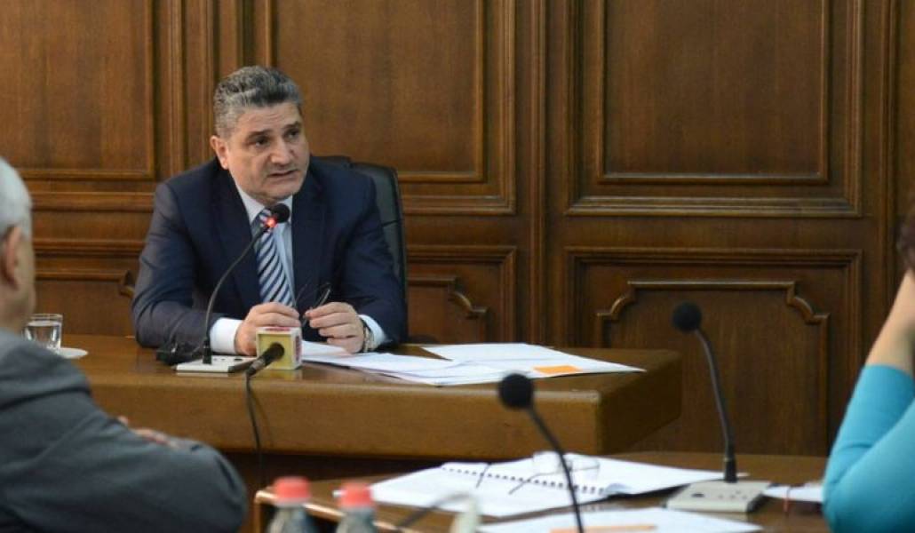 160f218d501c13ffa5531a9ba7362a24