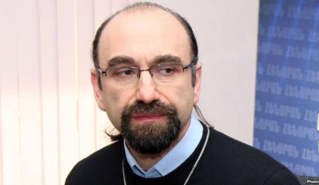 ee4000b8c13d6120ba68e08bed97fbc0