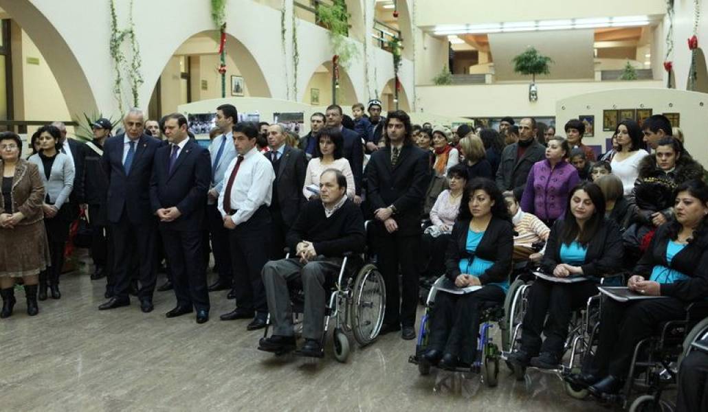 f0cf5e27136827d9799b8c9e32899764