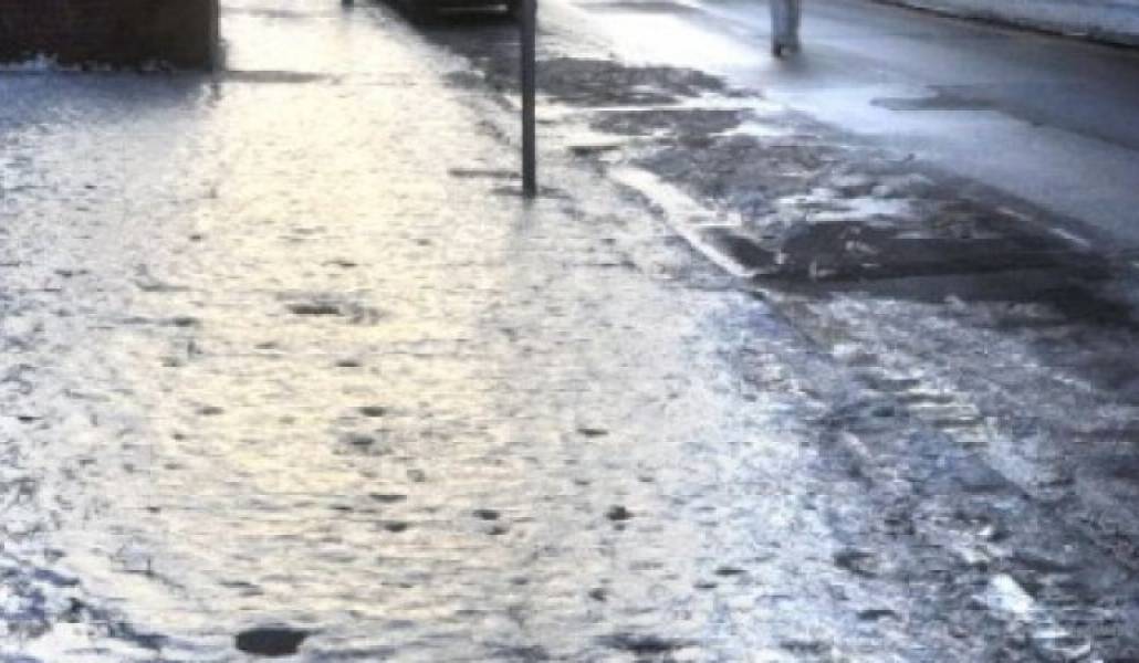 2a0c80784105a057ecf843d1738426f2