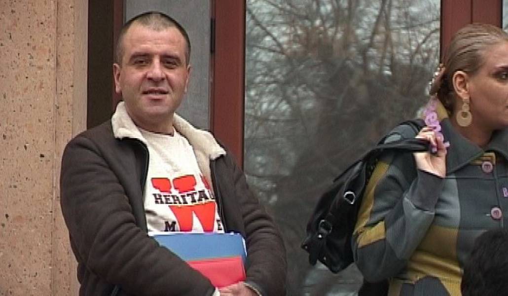 776e7f4776548d10f7a7bd7203774db9