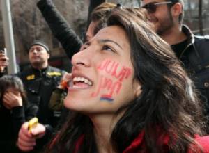 Студенты собрались на площади Свободы