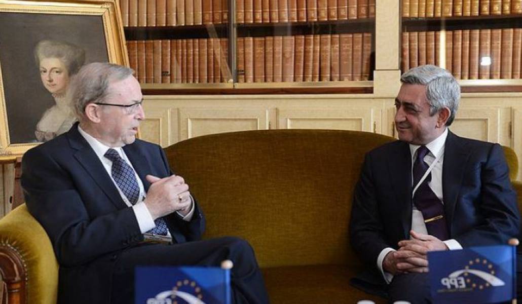 0a888c1fdd97e183fbd2a55b6ace634e