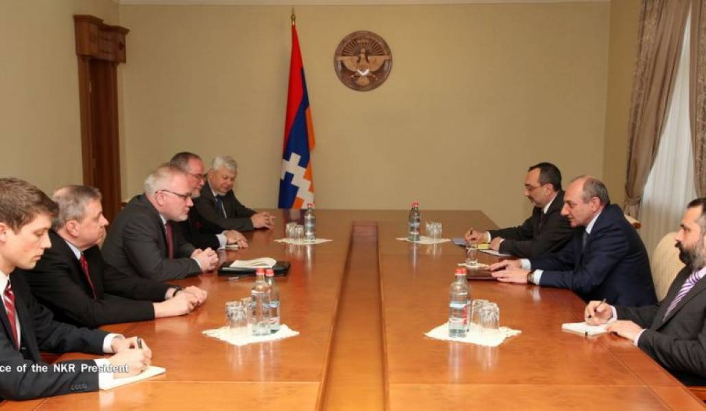 d919414dc6a44093da0b19c14d6e37fb