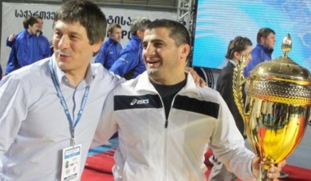 f963bb7a71acca6971acb03951dd293e