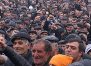 Марш протеста Гюмри-Ереван