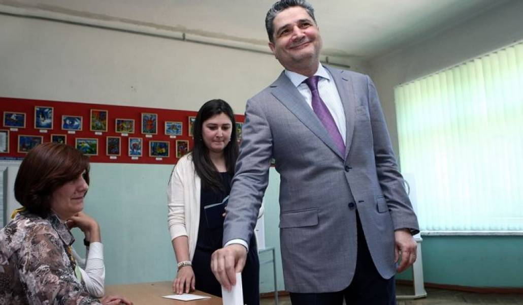 aa8042bc62ca56ef89d951344cca6b25