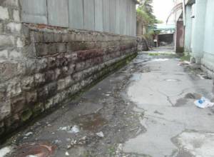 Вода размывает фундамент