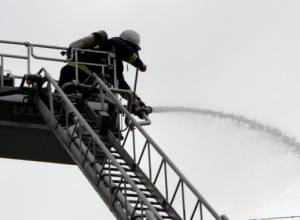 Боевые учения в школе