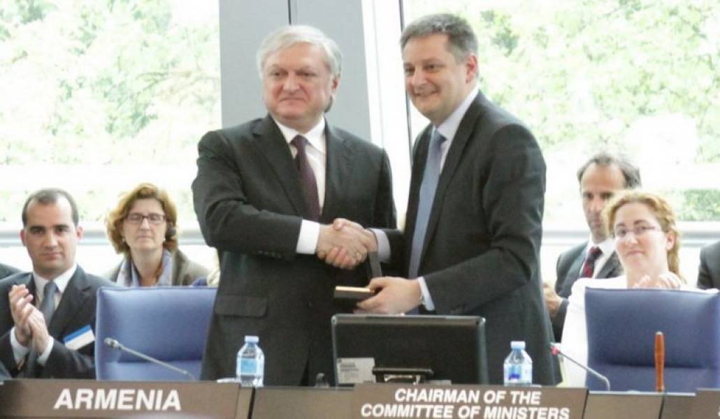 419e93df45e701698fb96337935d7087