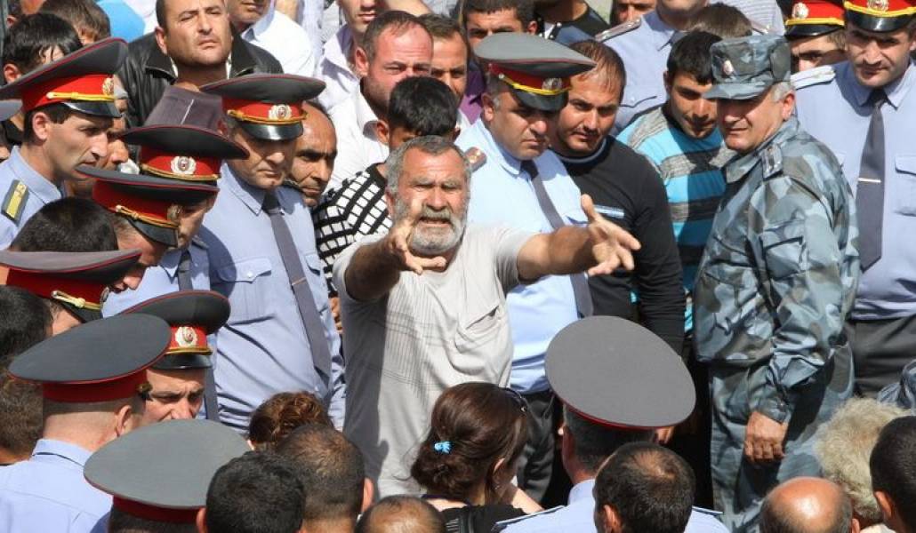 92f6a3b8b1502e6543bc4bf4f412ef45