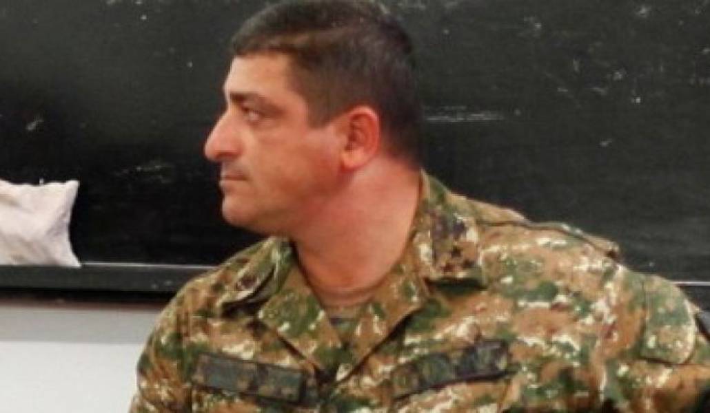 e34100ffbd2ece64574d740ba0b77c24