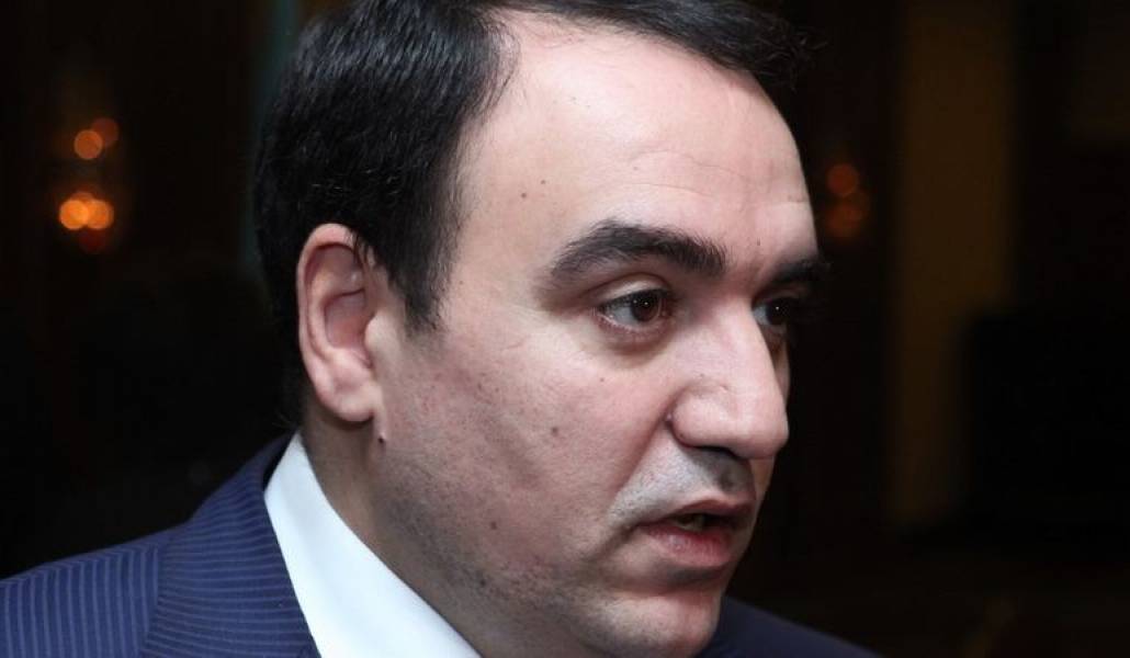 e77675f3abfb6b23efa4011baaef3b29