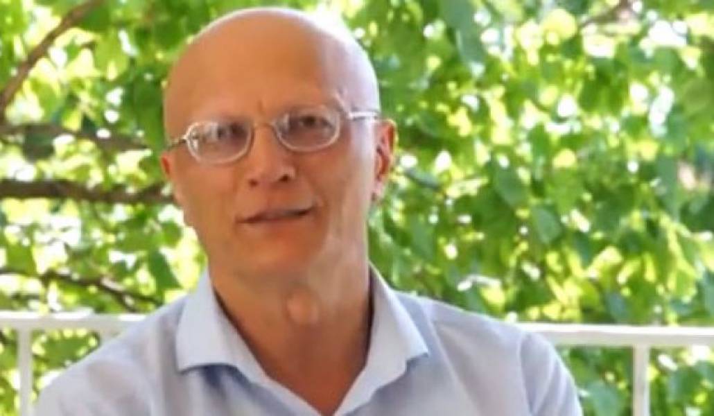 8694ae2f3ac4f2e1169515ffd503cffc