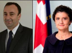 Министр юстиции обещала содействие